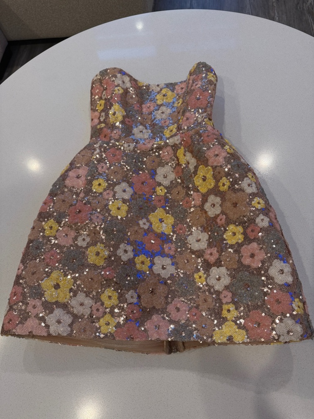 Bronx and Banco 🌸✨
Jasmine Maraya Strapless Mini Dress